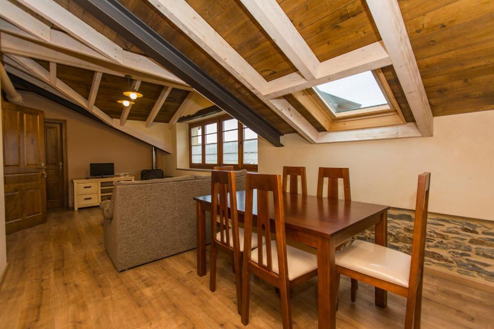 Apartamentos Casa Mateo Навия Экстерьер фото